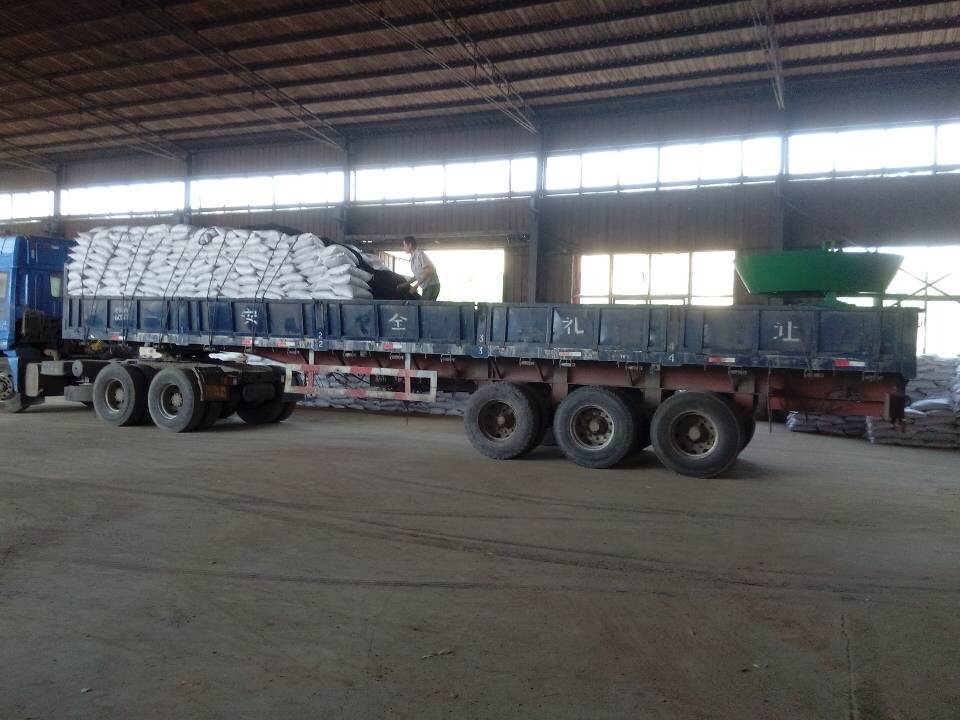 30噸噴霧型聚合氯化鋁發往山西污水處理廠